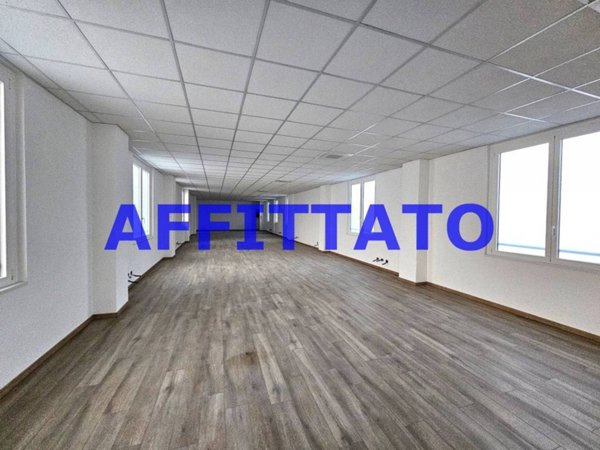ufficio in affitto a Milano in zona Lambrate