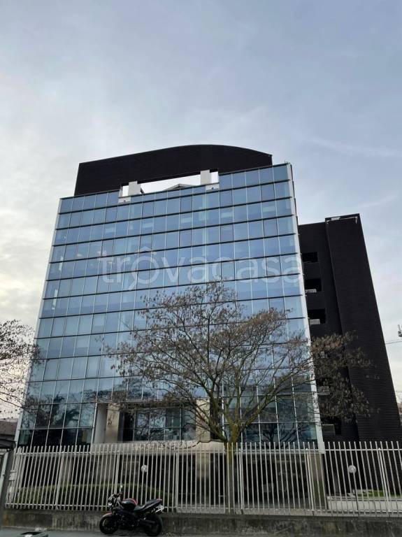 ufficio in affitto a Milano in zona Cadorna