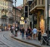 negozio in affitto a Milano