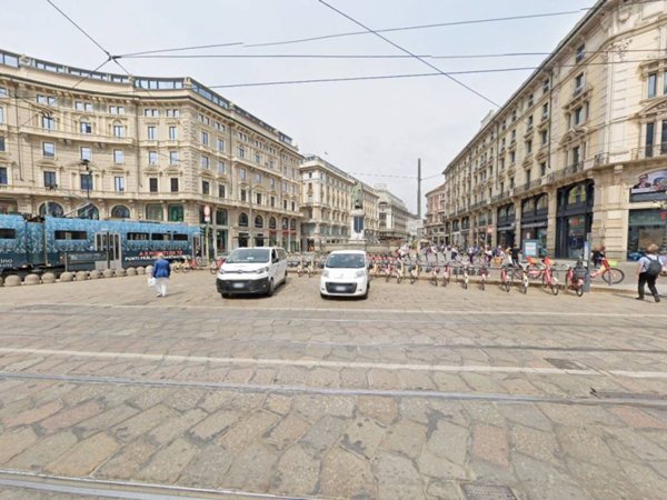 negozio in affitto a Milano