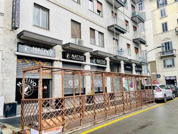 negozio in affitto a Milano