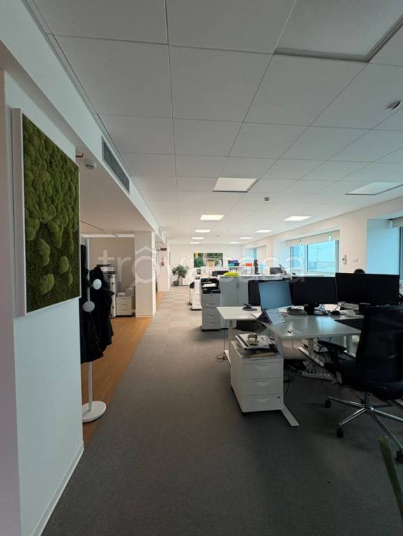 ufficio in affitto a Milano in zona Stazione Centrale