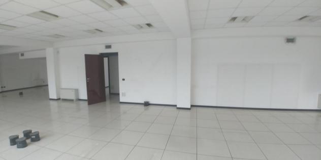 ufficio in affitto a Milano in zona Gallaratese
