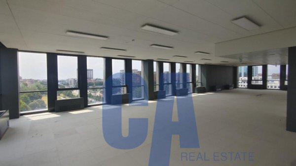 intera palazzina in affitto a Milano in zona Lorenteggio