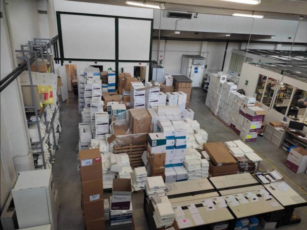 locale commerciale in affitto a Milano