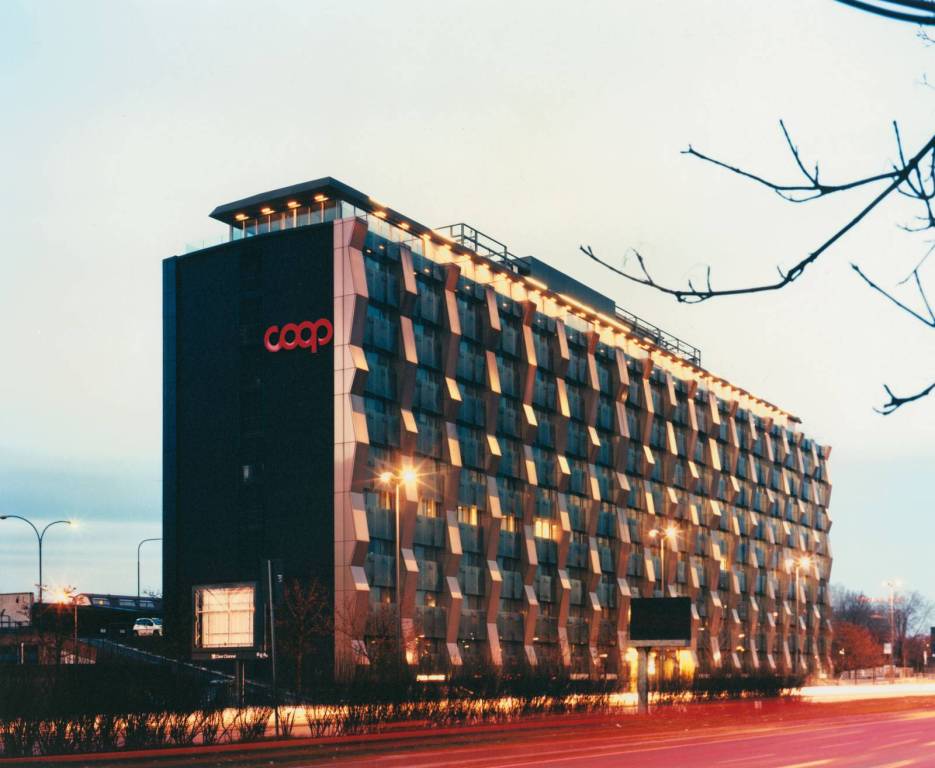 ufficio in affitto a Milano in zona Famagosta