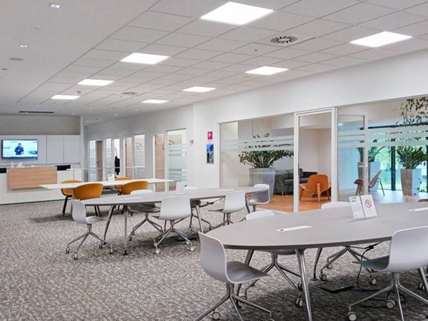 ufficio in affitto a Milano in zona Baggio