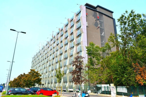 ufficio in affitto a Milano in zona Famagosta