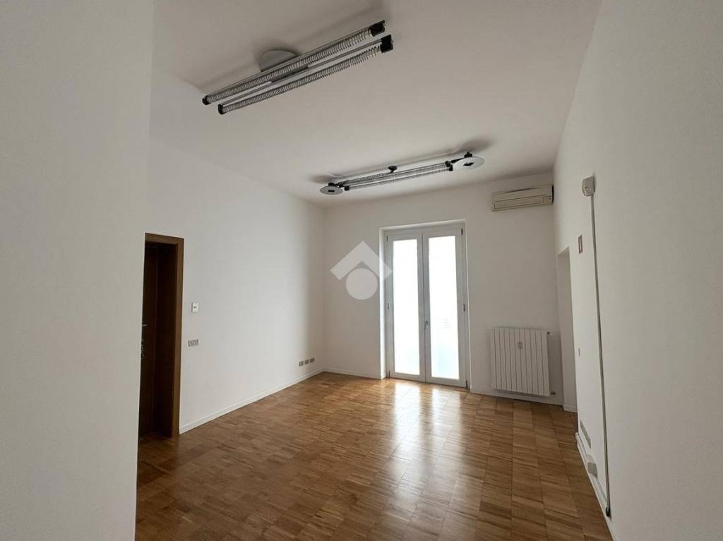ufficio in affitto a Milano in zona Porta Romana