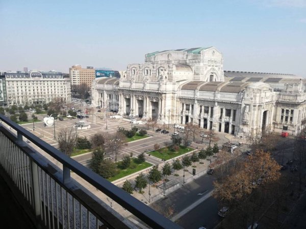 ufficio in affitto a Milano in zona Stazione Centrale