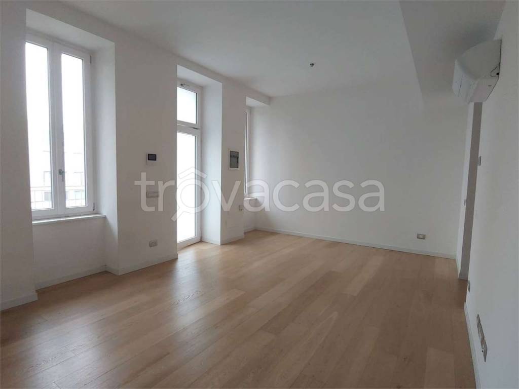 appartamento in affitto a Milano in zona Solari
