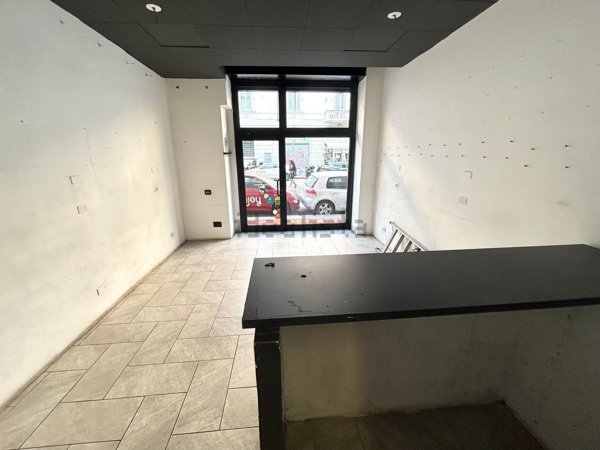 negozio in affitto a Milano in zona Bocconi