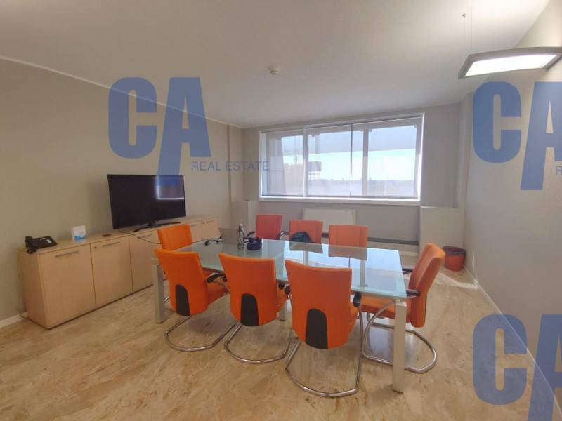 ufficio in affitto a Milano in zona Famagosta