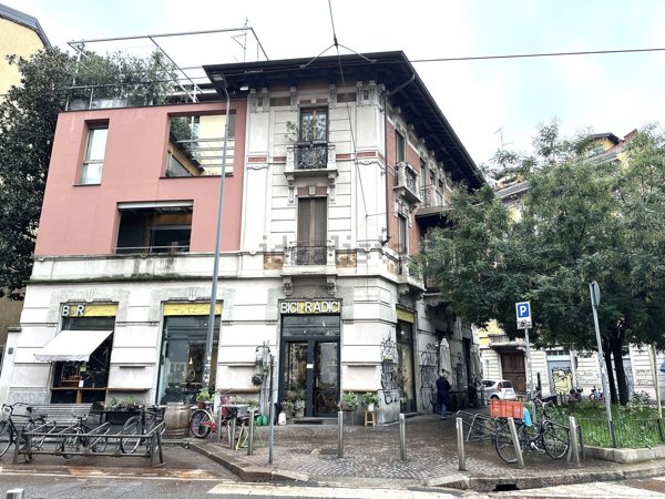 negozio in affitto a Milano