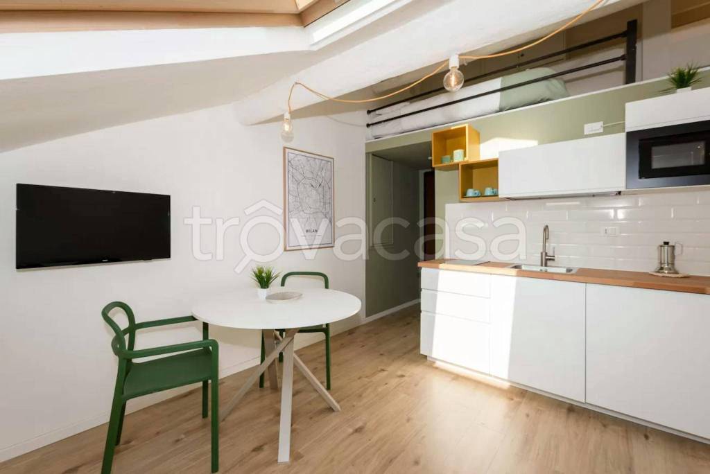 appartamento in affitto a Milano in zona Bocconi