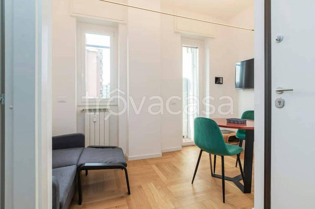 appartamento in affitto a Milano in zona Solari