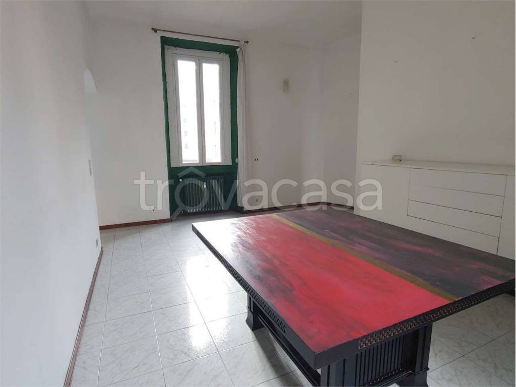 appartamento in affitto a Milano in zona XXII Marzo