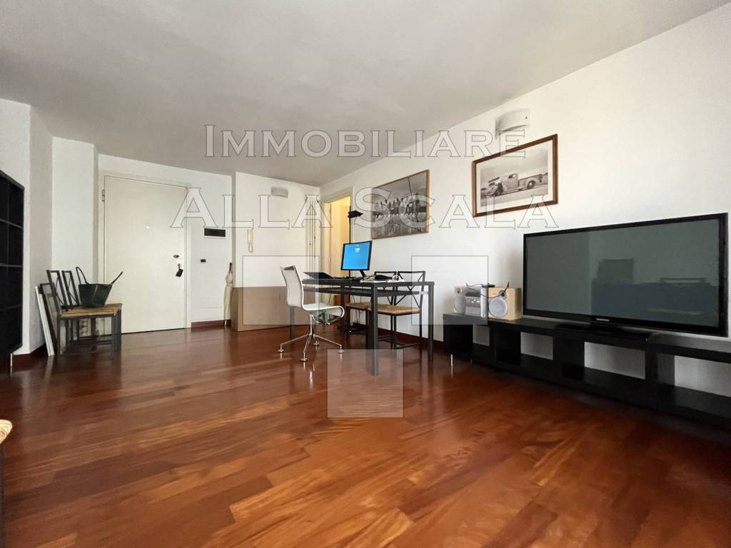 appartamento in affitto a Milano in zona Sant'Ambrogio