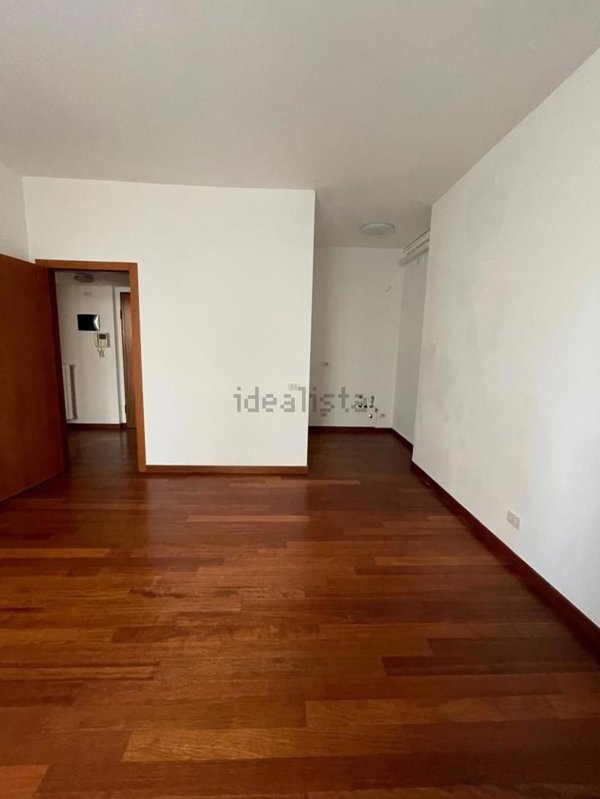 appartamento in affitto a Milano in zona Guastalla