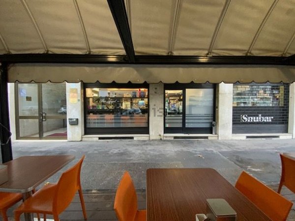 negozio in affitto a Milano in zona San Vittore