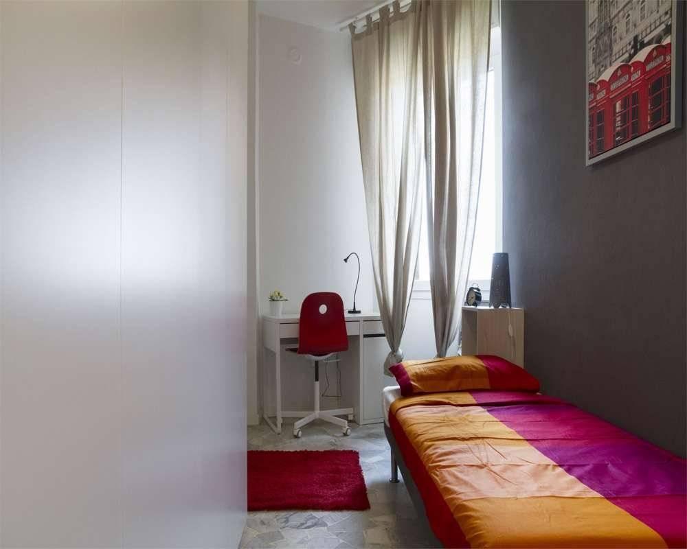 appartamento in affitto a Milano in zona Lorenteggio
