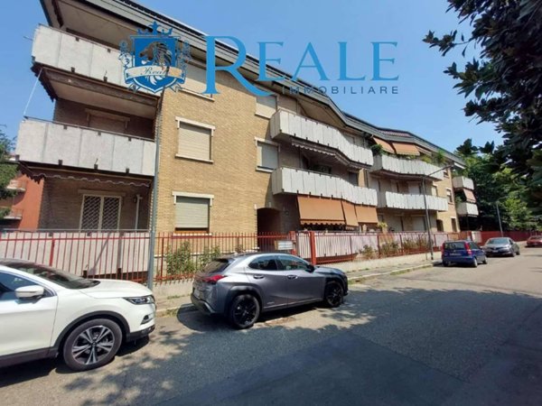 appartamento in affitto a Milano in zona Baggio