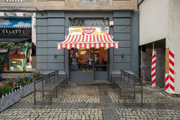 negozio in affitto a Milano in zona Porta Garibaldi