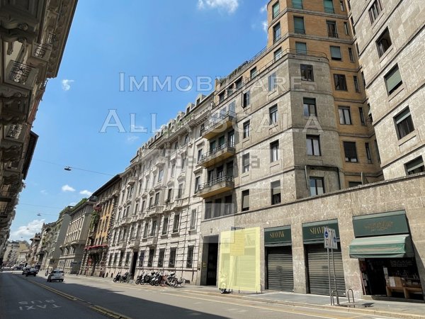 negozio in affitto a Milano in zona Sant'Ambrogio