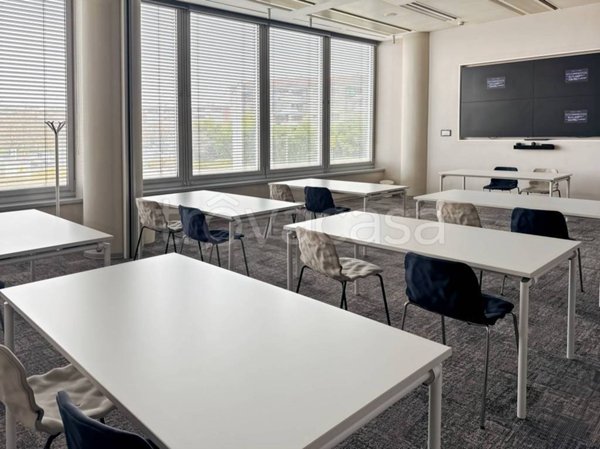 ufficio in affitto a Milano in zona Lorenteggio