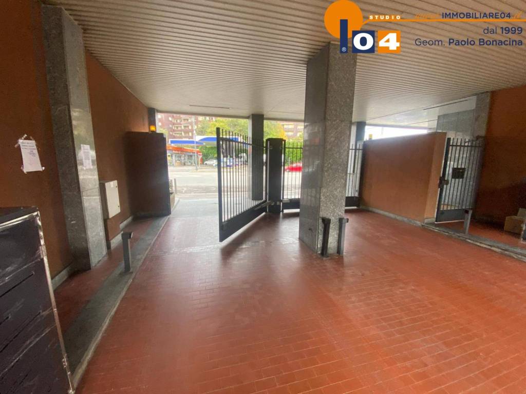 casale in affitto a Milano in zona Barona