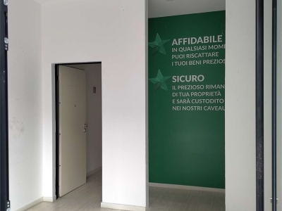 negozio in affitto a Milano in zona Loreto