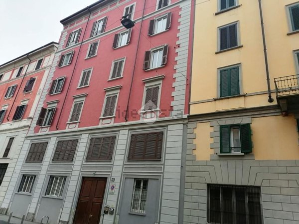appartamento in affitto a Milano in zona Porta Genova