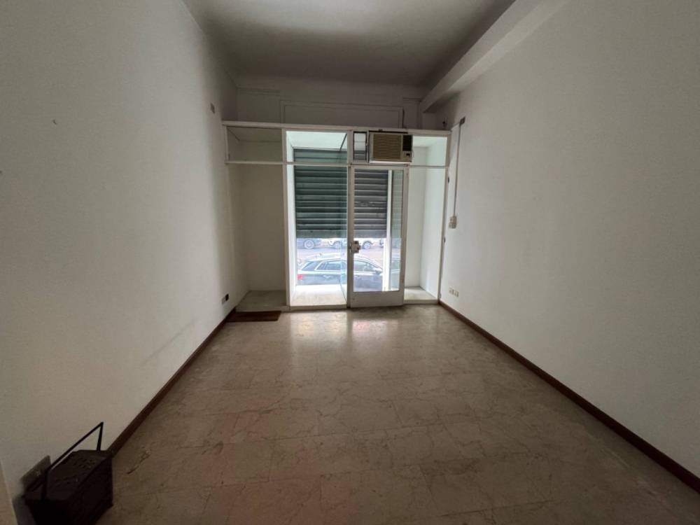 negozio in affitto a Milano in zona Cadorna