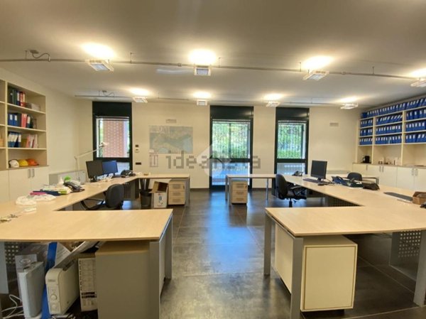 ufficio in affitto a Milano in zona Porta Genova