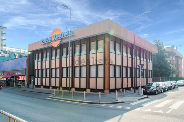 locale di sgombero in affitto a Milano