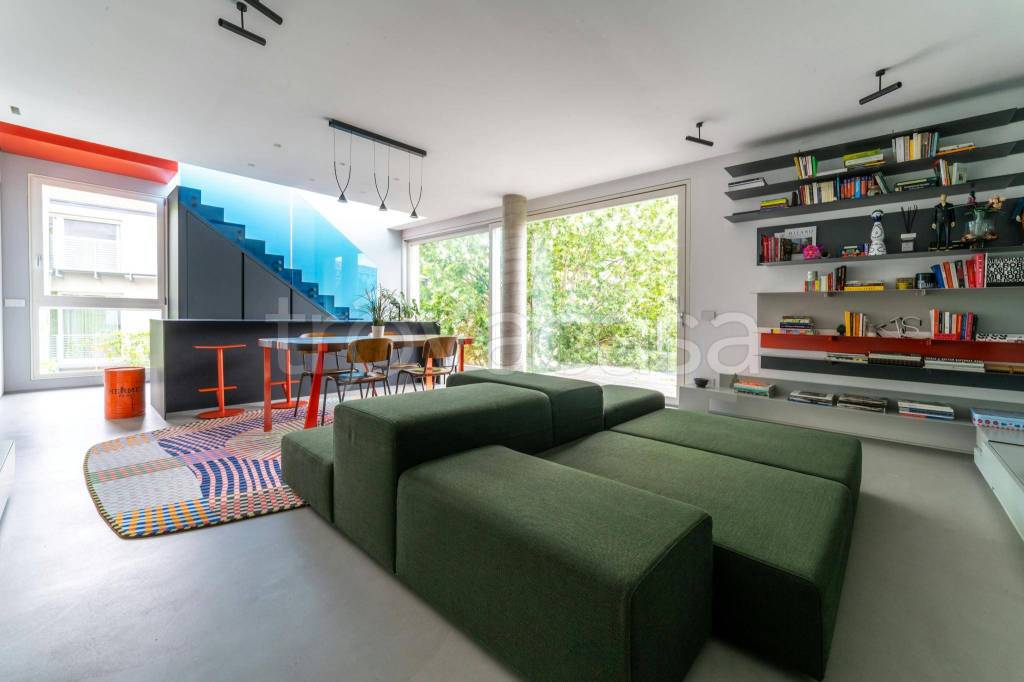 appartamento in affitto a Milano in zona Vigentino