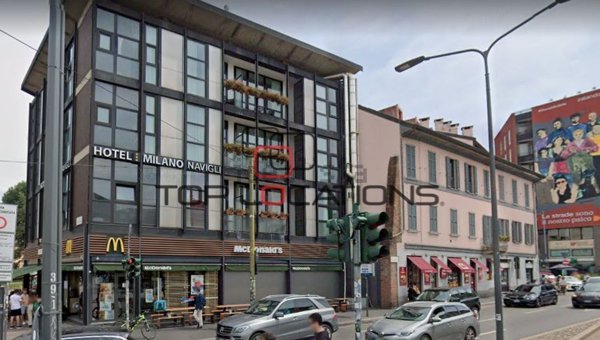 negozio in affitto a Milano in zona Porta Ticinese