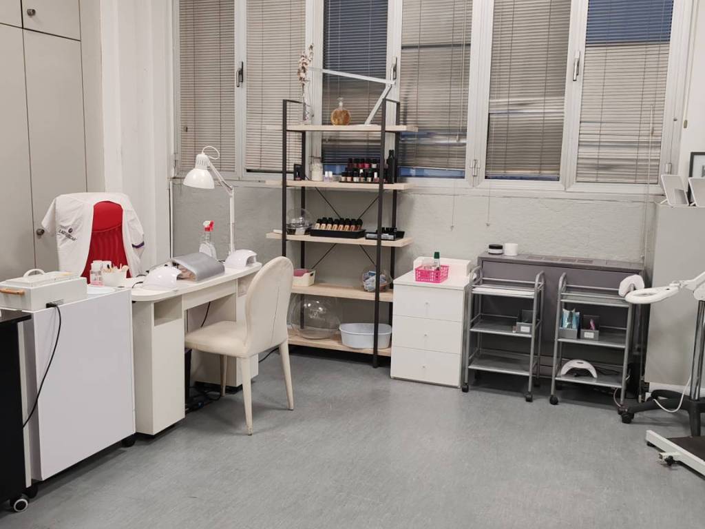 ufficio in affitto a Milano in zona Barona