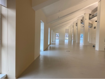 negozio in affitto a Milano in zona Solari