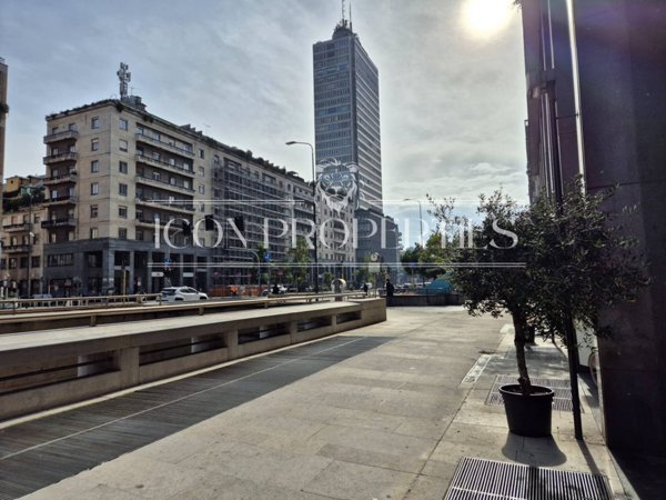negozio in affitto a Milano in zona Stazione Centrale