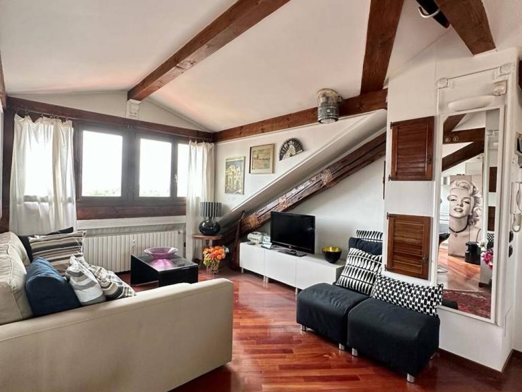 appartamento in affitto a Milano in zona Il Portello