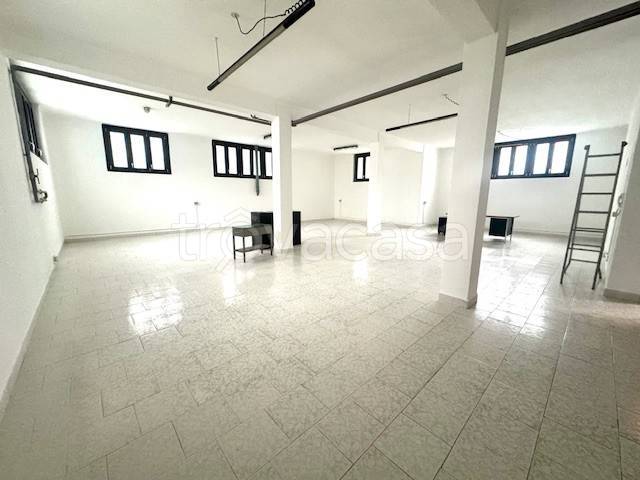 appartamento in affitto a Milano in zona Famagosta