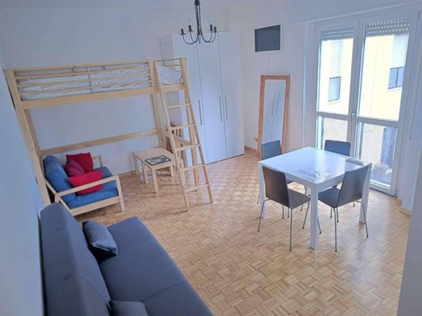 appartamento in affitto a Milano in zona Porta Romana