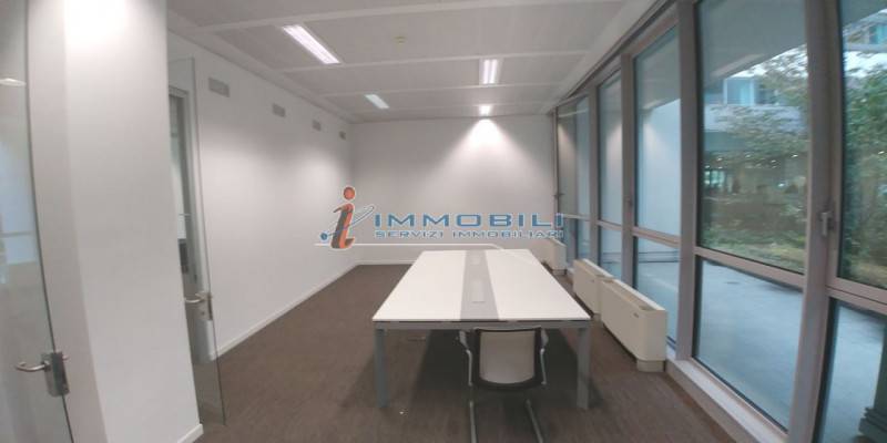 ufficio in affitto a Milano in zona Porta Genova