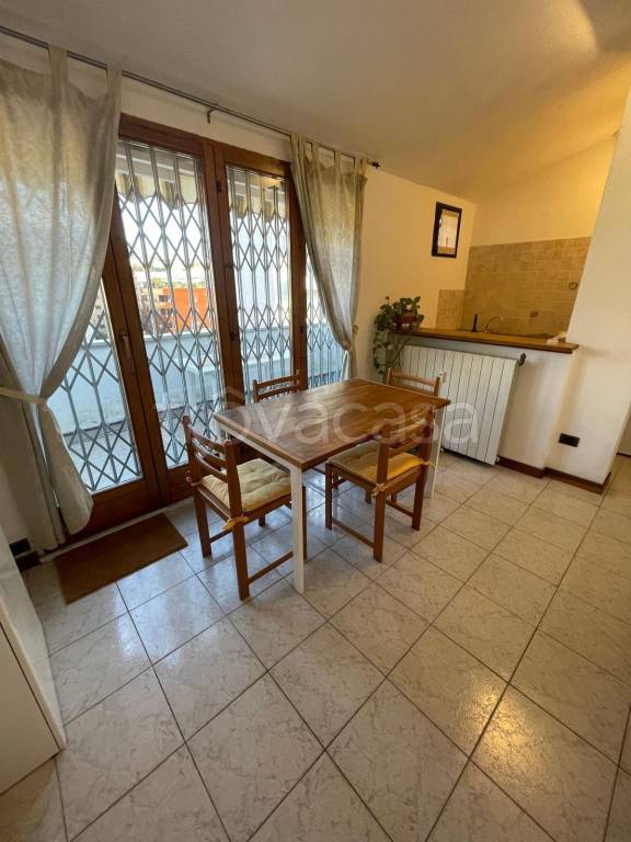 appartamento in affitto a Milano in zona Solari