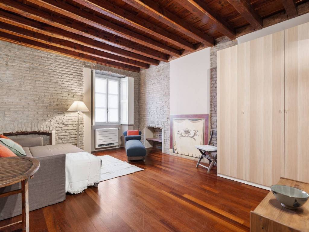 appartamento in affitto a Milano in zona Brera