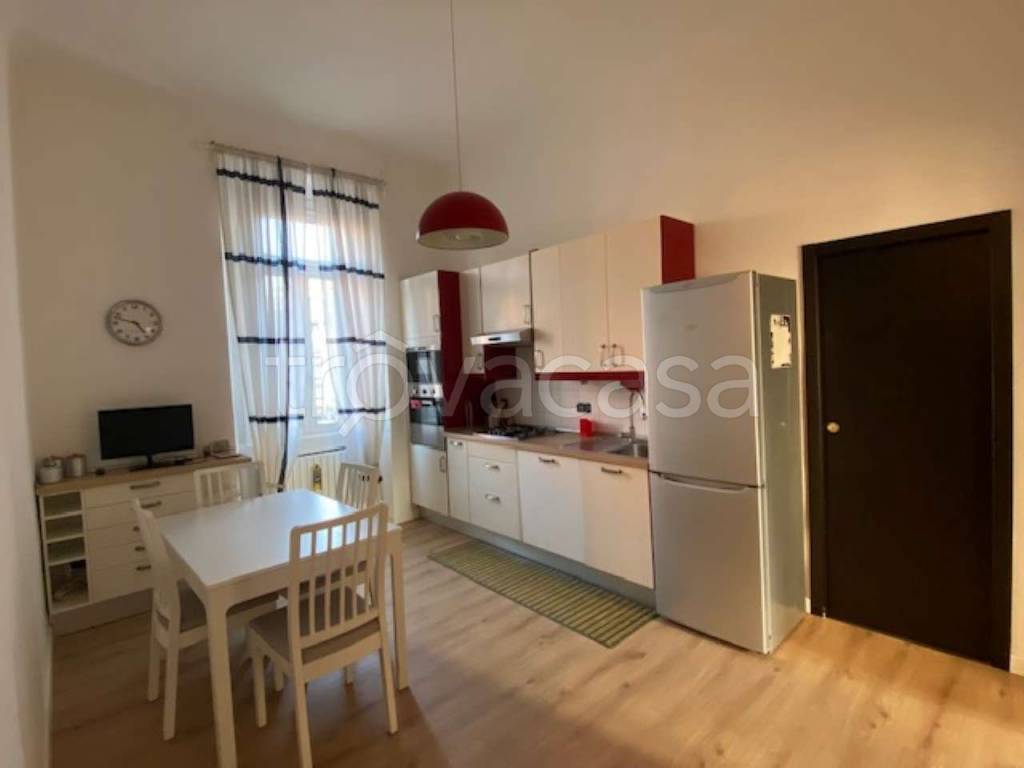 appartamento in affitto a Milano in zona Corvetto