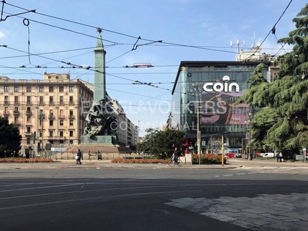 negozio in affitto a Milano in zona Porta Romana