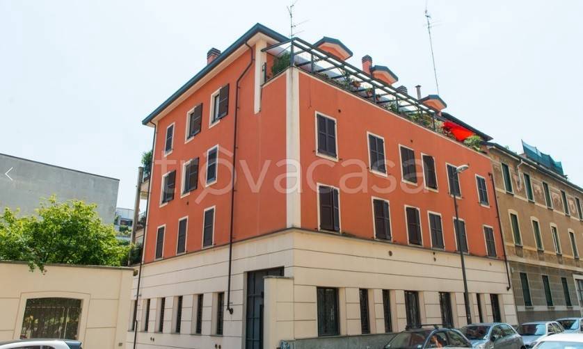 appartamento in affitto a Milano in zona Piazzale Lodi
