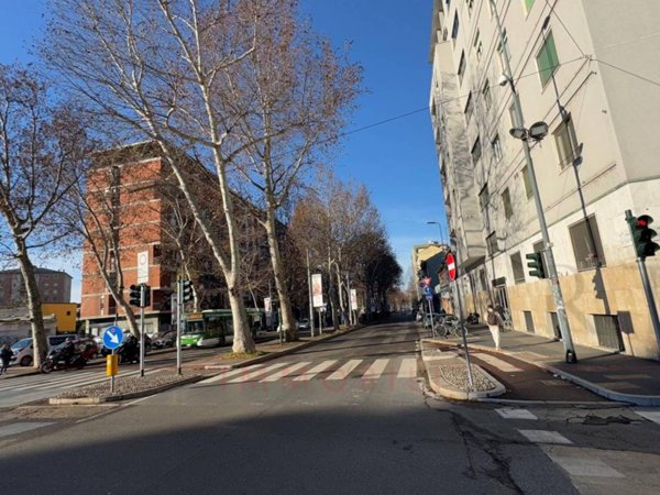 appartamento in affitto a Milano in zona Moncucco
